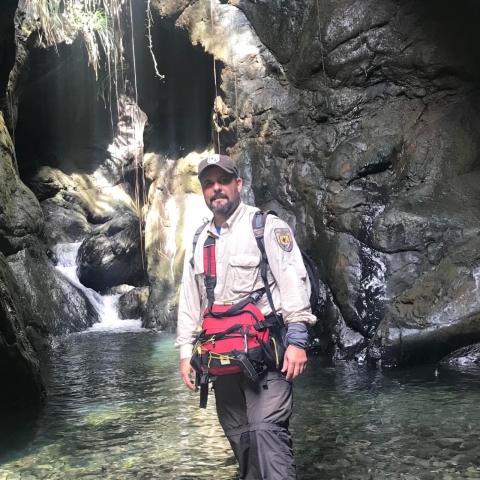 Photo of Service employee Omar Monsegur in the field.