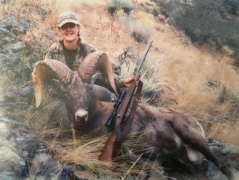 Marisa Meyer posing with her California bighorn ram