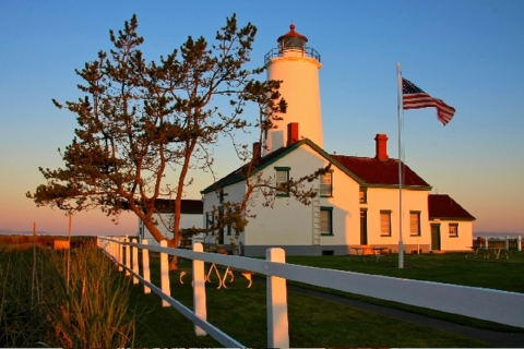 The New Dungeness Lighthouse at Sunset