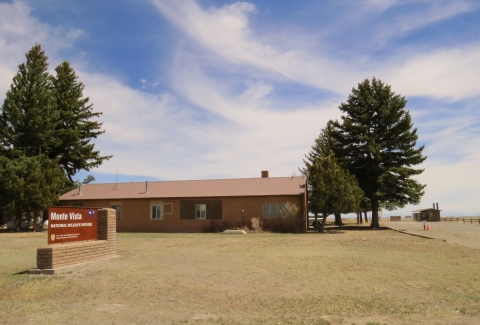 Sign of Monte Vista NWR and Office building