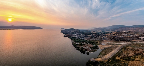 An aerial image of Upper Klamath Lake. 