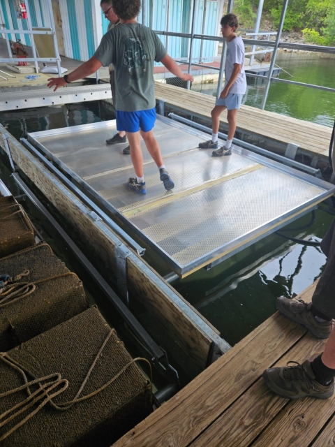 New Boat lift installed in Norfork Lake
