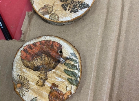 Wood slice Christmas ornaments